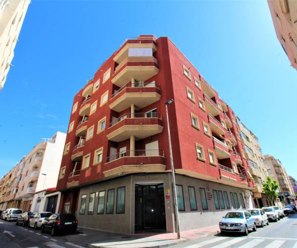 Apartament - Resale - Torrevieja - Pueblo 