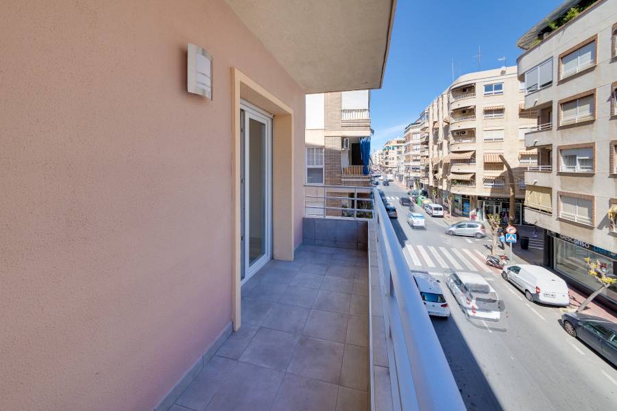 Пляж / Перепродажа - Apartment - Torrevieja - Center