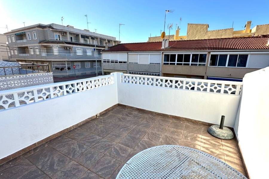 Beach/Resale - Villa - Torrevieja - Playa de los Naufragos