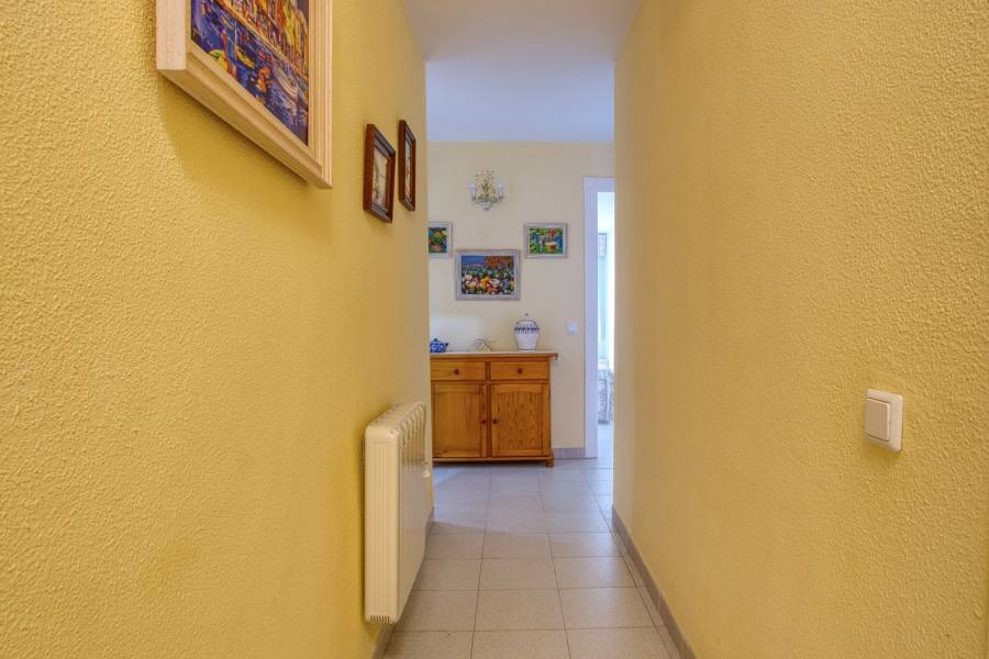 Beach/Resale - Apartment - Torrevieja - Playa del Cura