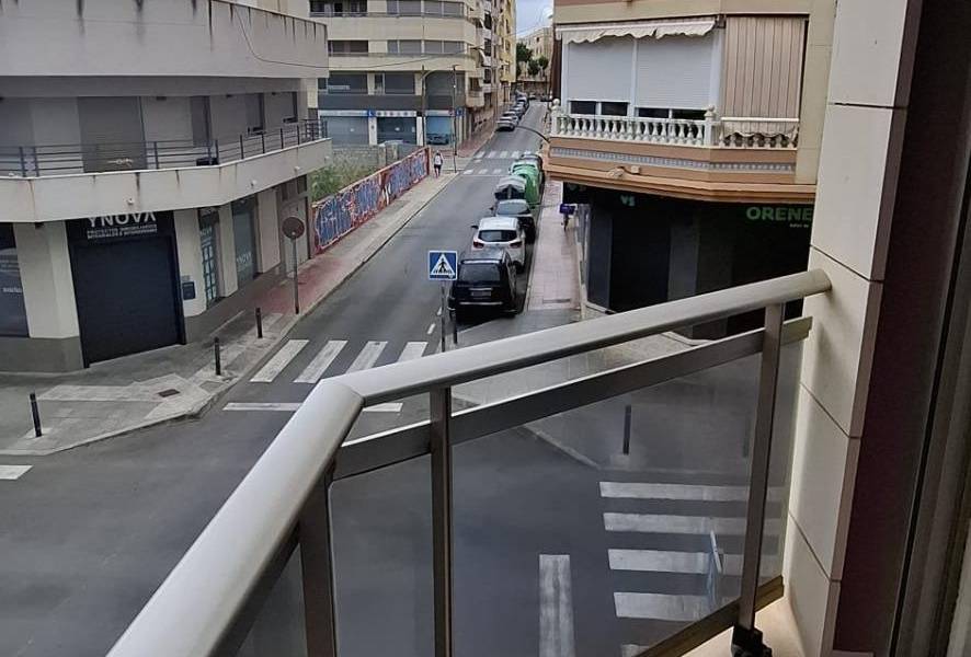 Beach/Resale - A - Guardamar del Segura - Plaza porticada