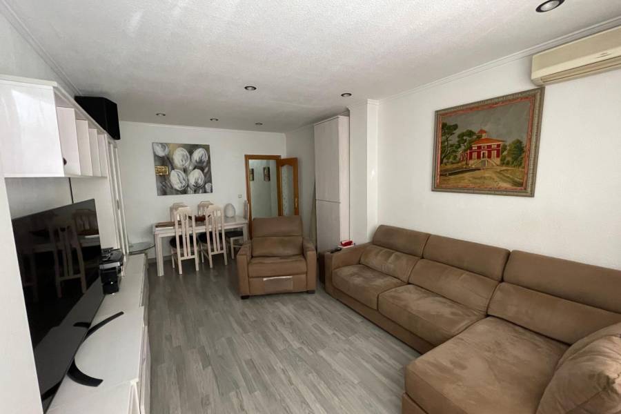 Återförsäljning / Strand - F - Novelda - CENTRO