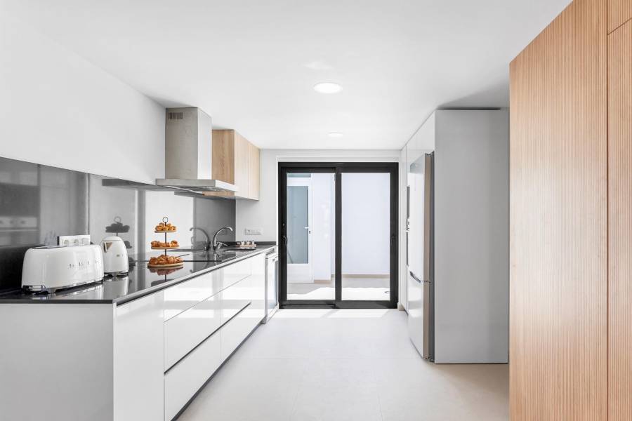 Playa/Reventa - D - Rafal - Supermercado