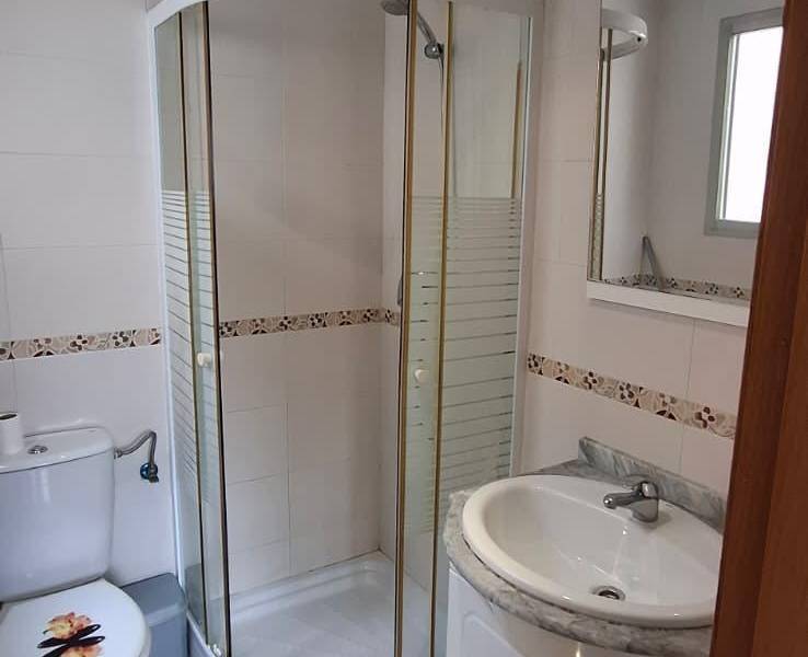 Återförsäljning / Strand - A - Guardamar del Segura - Plaza porticada