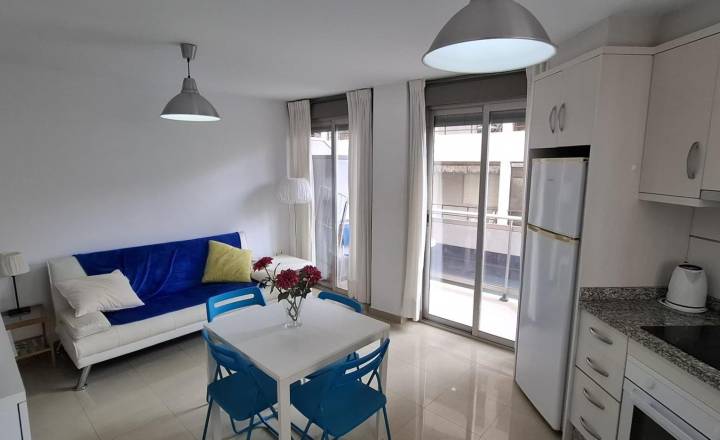 A - Playa/Reventa - Guardamar del Segura - Plaza porticada