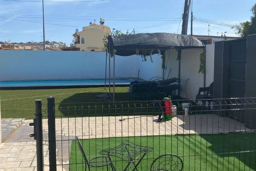 Beach/Resale - Townhouse - Torrevieja - Los Balcones