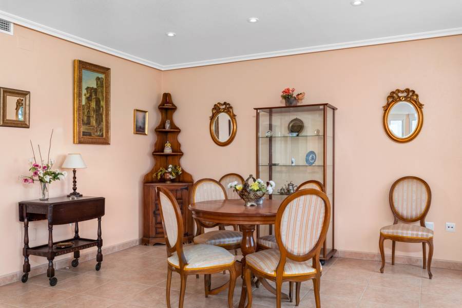 Пляж / Перепродажа - Apartment - Torrevieja - Center