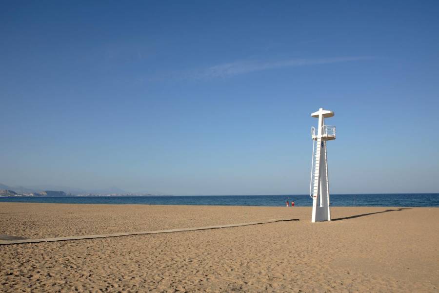 Weiterverkauf / Strand - A - Monforte del Cid - Comunidad valenciana