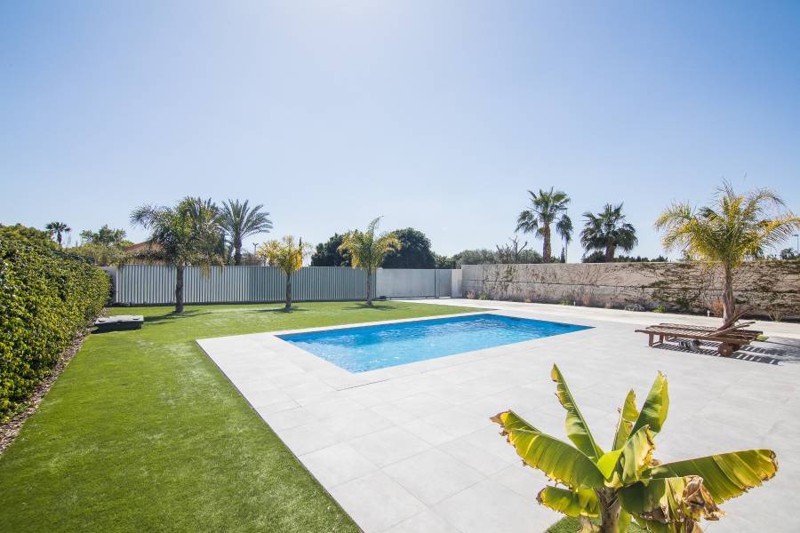 Beach/Resale - Villa - Elche - Valverde