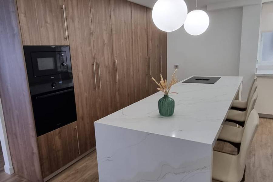 Playa/Reventa - F - Elche - Centro 