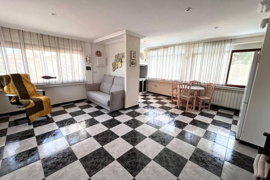 Playa/Reventa - V - Algorfa - La finca