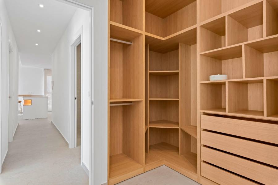 Återförsäljning / Strand - V - Benijófar