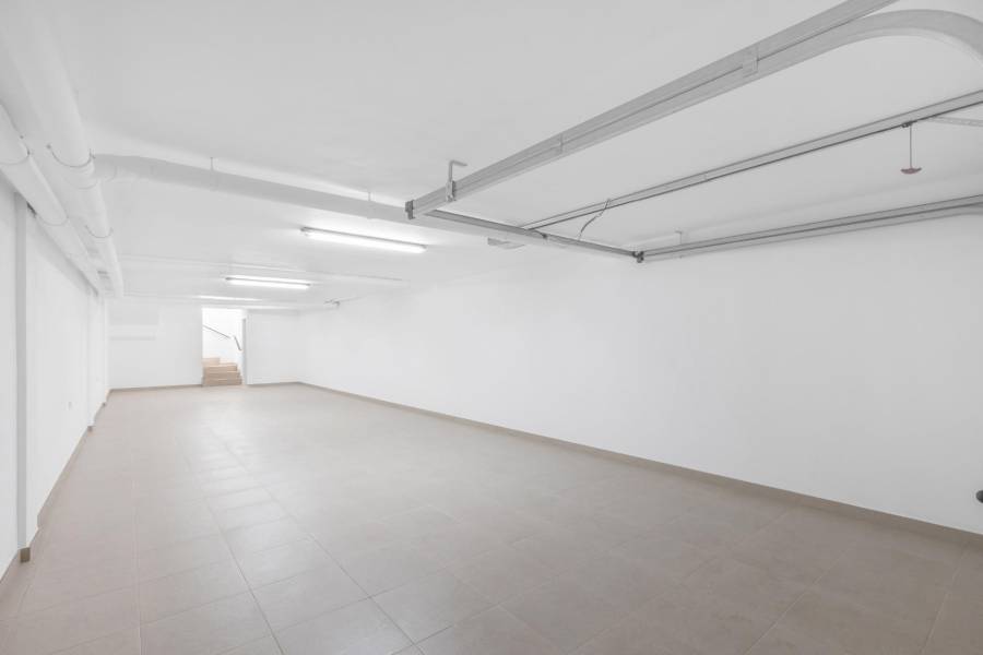 Playa/Reventa - D - Rafal - Supermercado