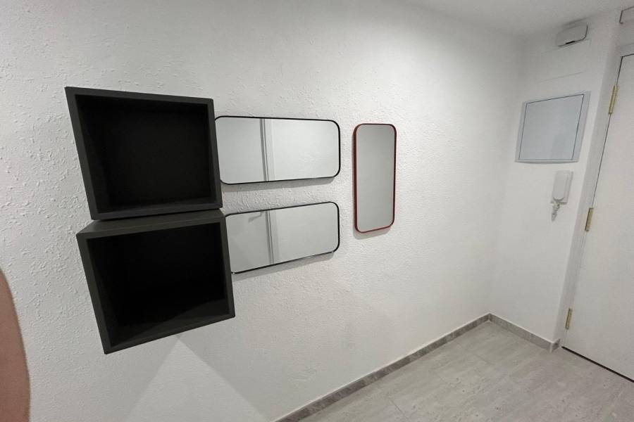 Beach/Resale - F - Elche - Plaza Barcelona