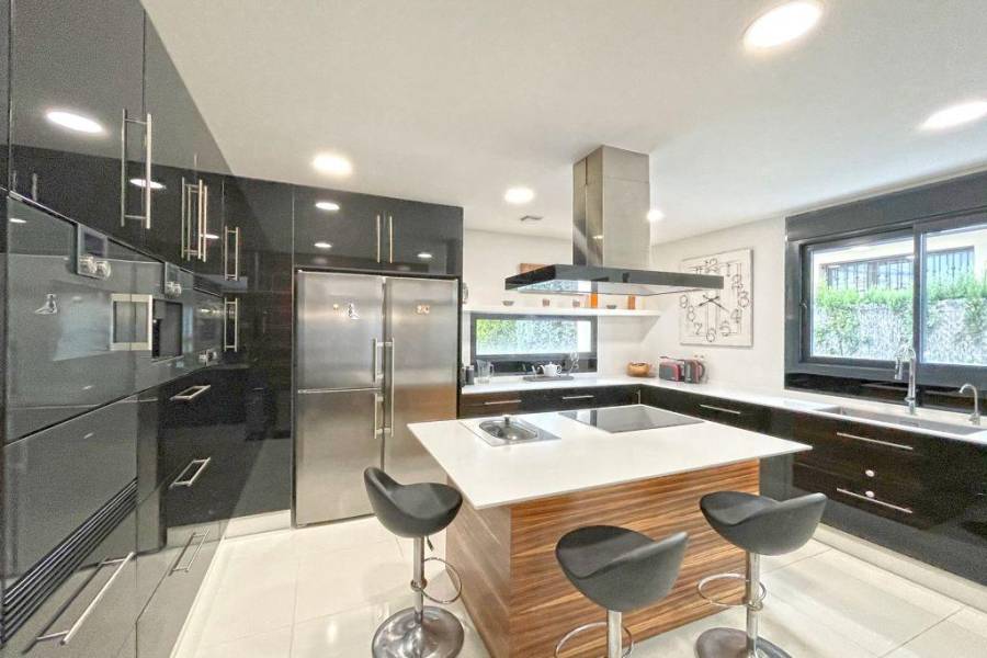 Återförsäljning / Strand - V - Torrevieja - Mar azul