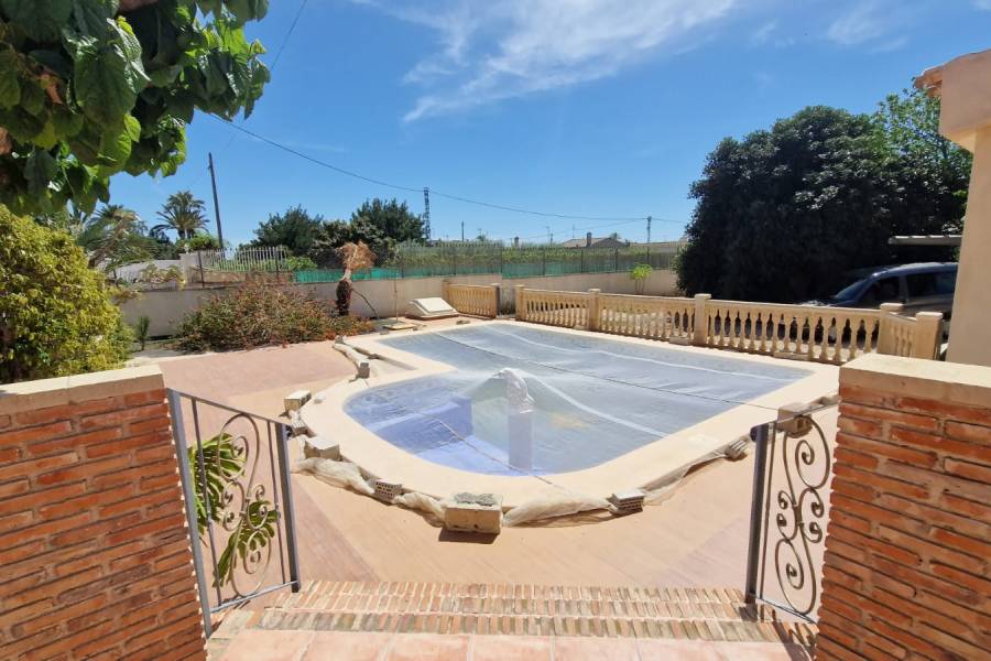 Playa/Reventa - Country House - Elche