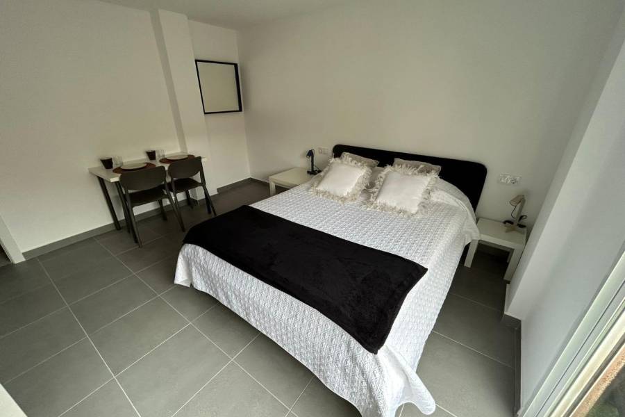 Beach/Resale - F - Elche - Plaza Barcelona