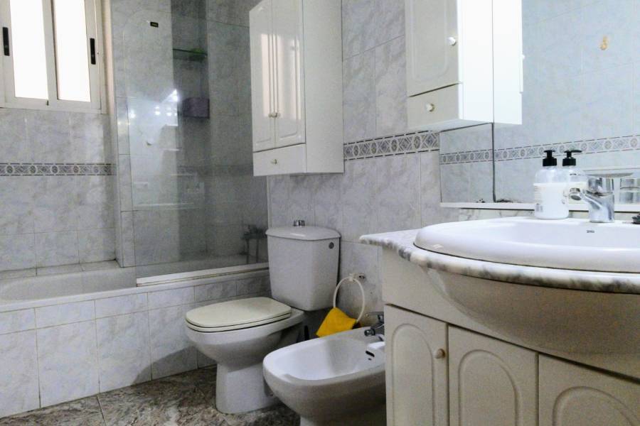 Пляж / Перепродажа - Apartment - Torrevieja - Center