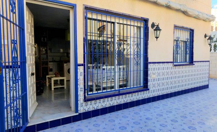 Townhouse - Пляж / Перепродажа - Torrevieja - Torrevieja