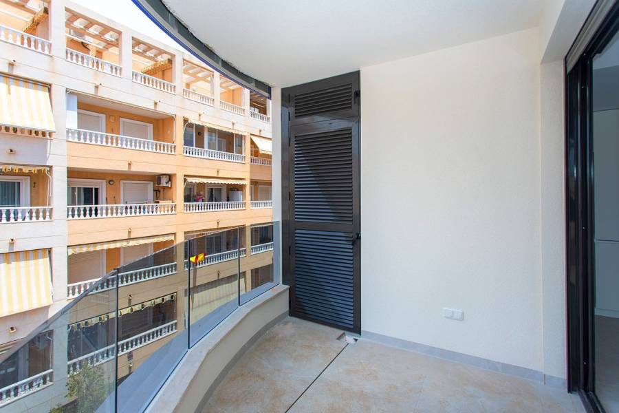 Beach/Resale - Apartment - Torrevieja - Playa del Cura