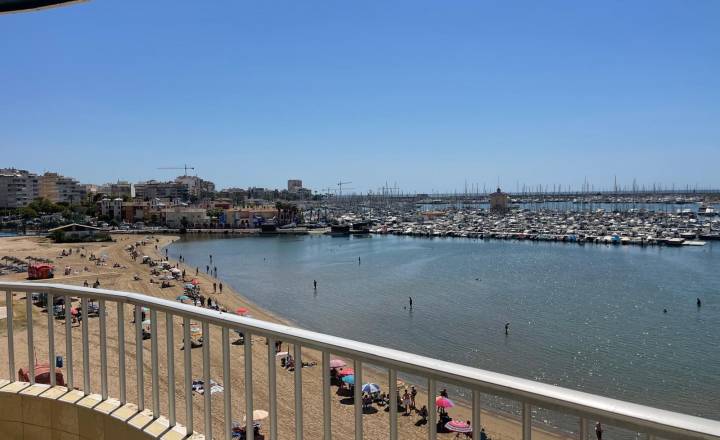 Apartment - Пляж / Перепродажа - Torrevieja - El Acequión - Los Náufragos