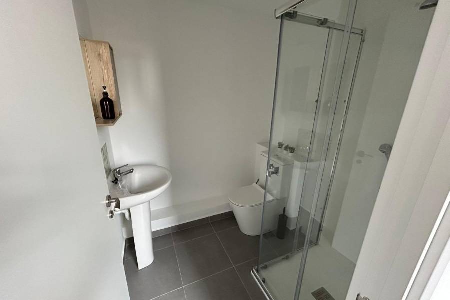 Beach/Resale - F - Elche - Plaza Barcelona