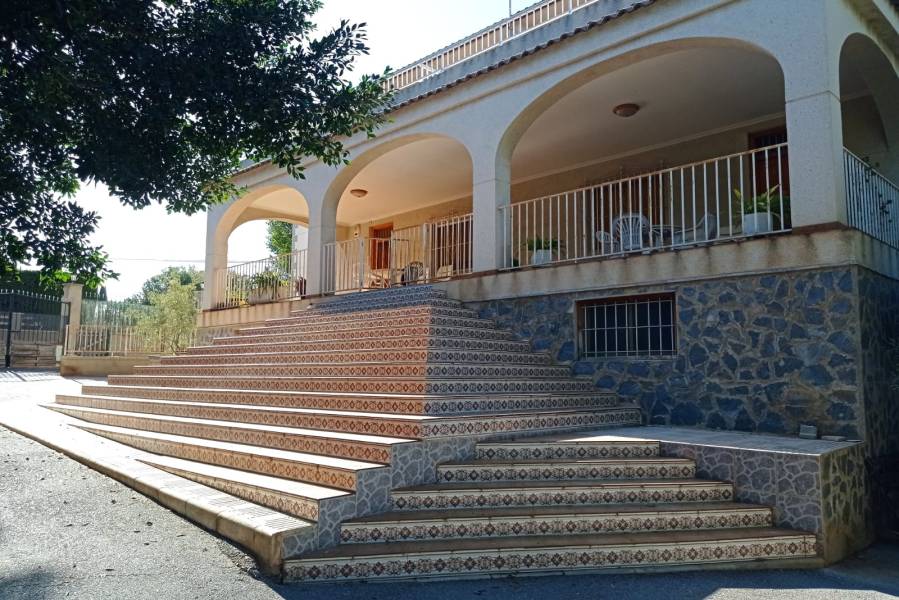 Beach/Resale - Villa - Elche - Jubalcoi