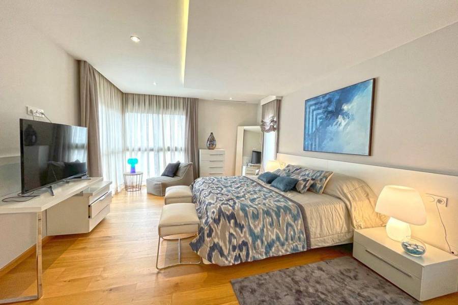 Återförsäljning / Strand - V - Torrevieja - Mar azul