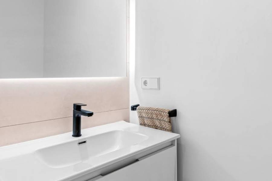 Återförsäljning / Strand - V - Los Montesinos - Costa blanca sur