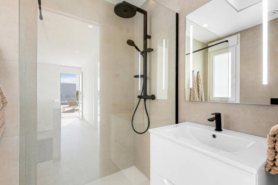 Återförsäljning / Strand - V - Los Montesinos - Costa blanca sur