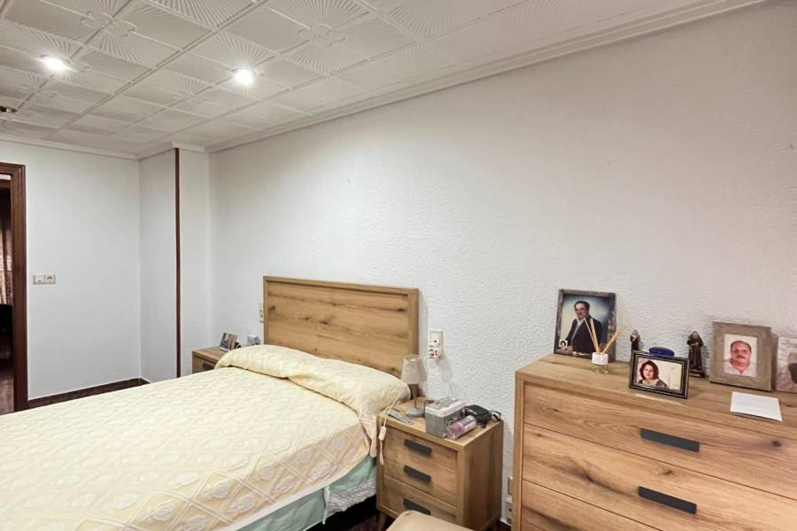 Beach/Resale - F - Elche - Cortes valencianas