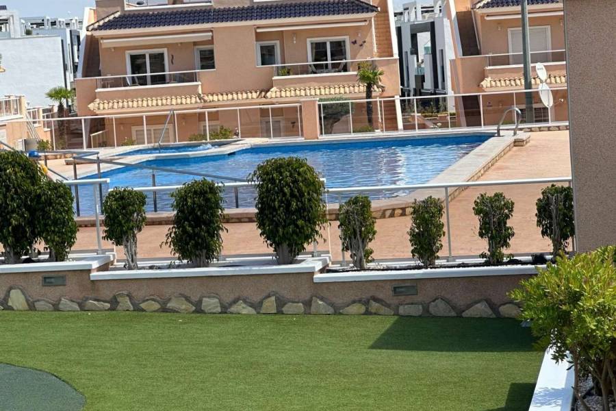 Beach/Resale - Townhouse - Torrevieja - Los Balcones