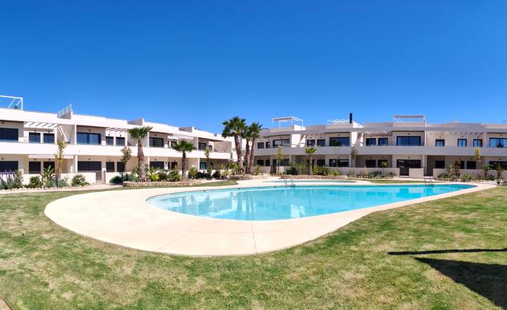 Townhouse - Пляж / Перепродажа - Torrevieja - El Acequión - Los Náufragos