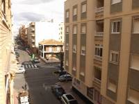 Återförsäljning - Lägenhet - Torrevieja -  Zona Avenida Habaneras