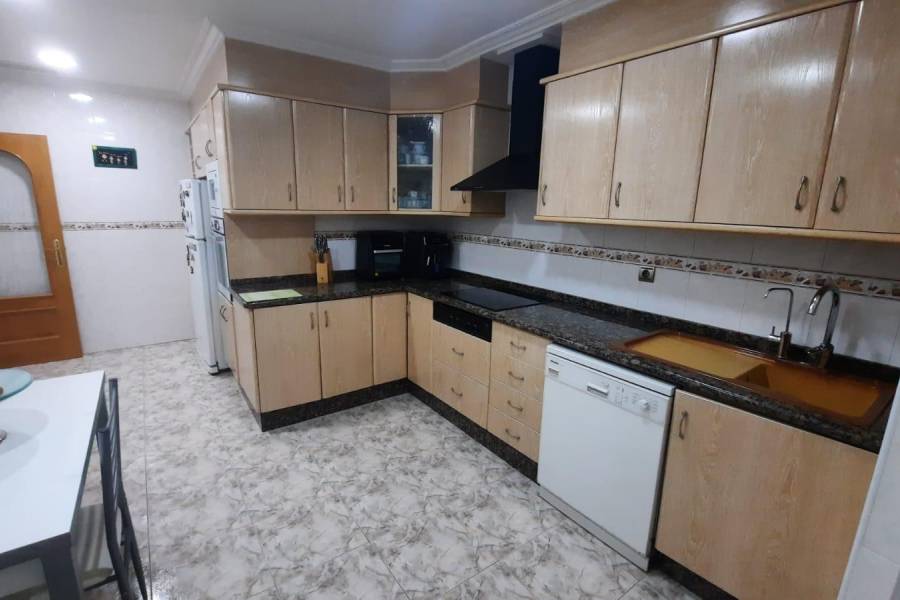 Plage-Mer / Occasion - G - Elche - Plaza Madrid