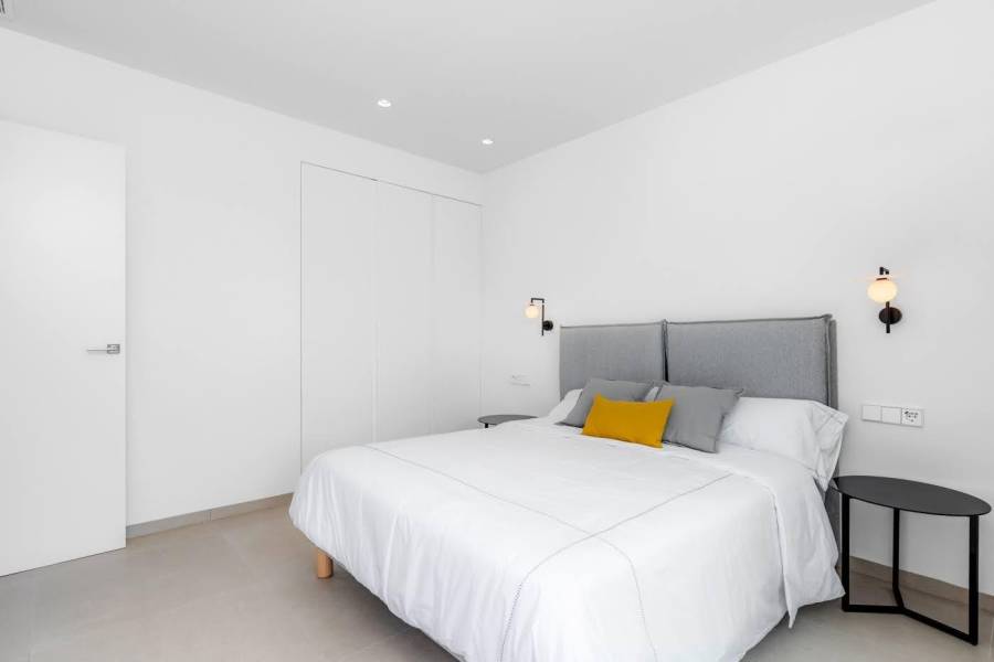 Återförsäljning / Strand - V - Los Montesinos - Costa blanca sur