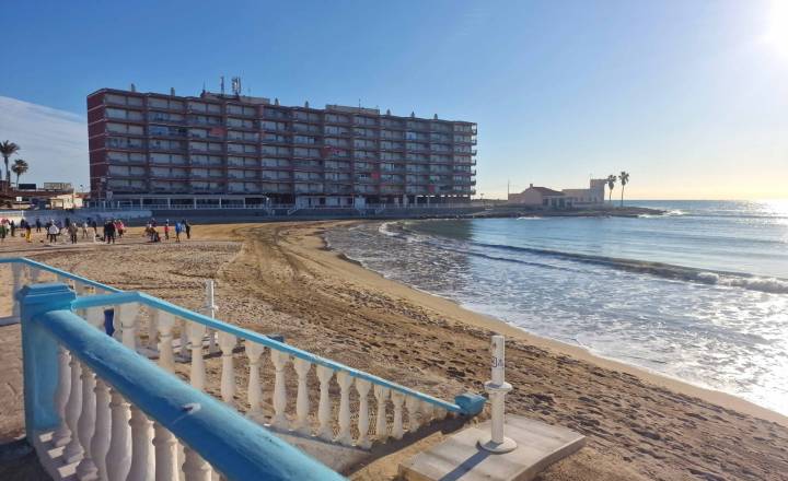 Apartment - Beach/Resale - Torrevieja - Playa Los Locos