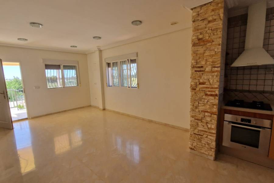 Playa/Reventa - Country House - Elche