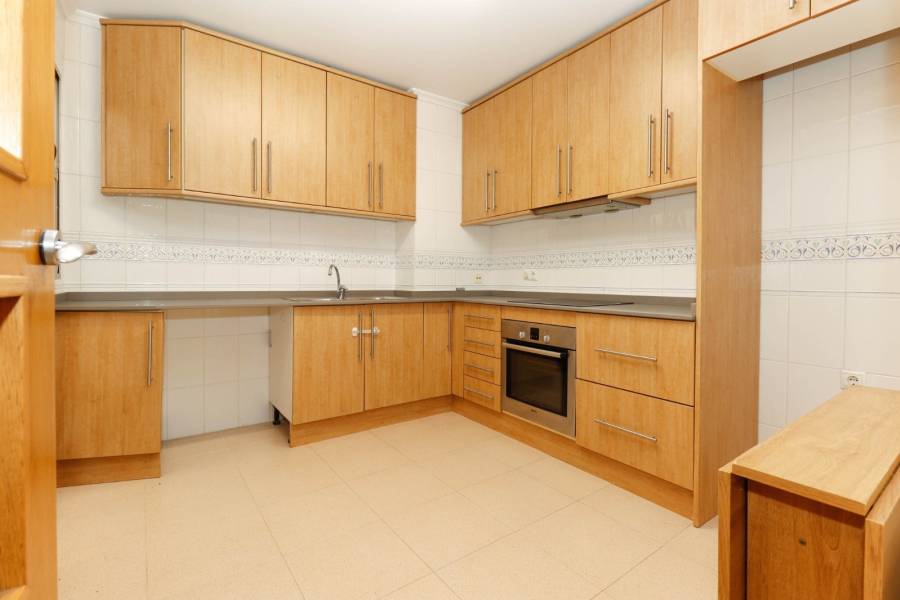 Пляж / Перепродажа - Apartment - Torrevieja - Center