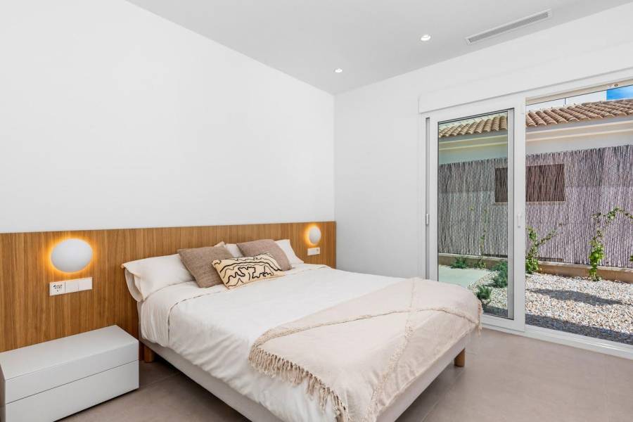 Återförsäljning / Strand - V - Los Montesinos - Costa blanca sur