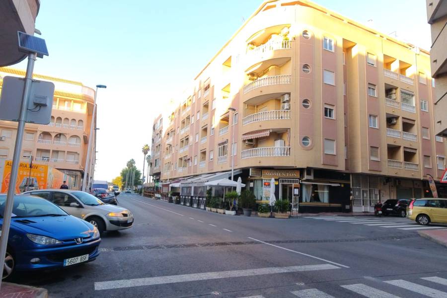 Пляж / Перепродажа - Apartment - Torrevieja - Parque de las Naciones