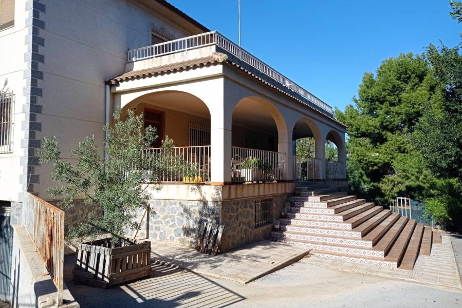 Beach/Resale - Villa - Elche - Jubalcoi