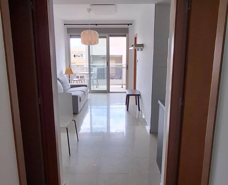 Återförsäljning / Strand - A - Guardamar del Segura - Plaza porticada