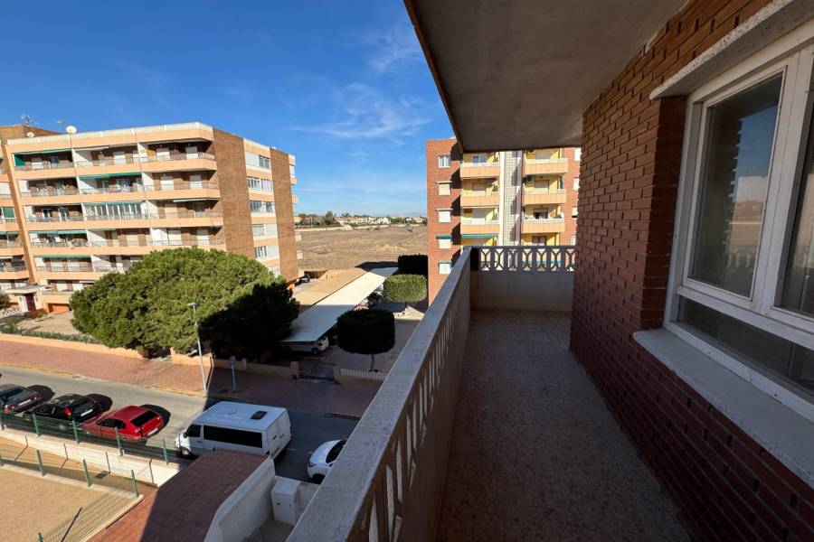 Пляж / Перепродажа - Apartment - Torrevieja - Punta Prima