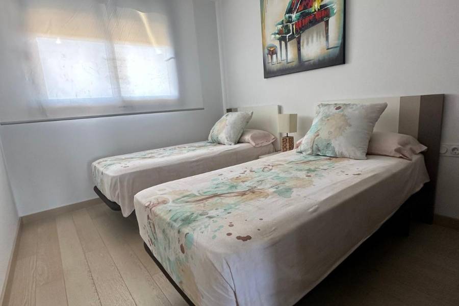 Пляж / Перепродажа - Apartment - Torrevieja - Punta Prima