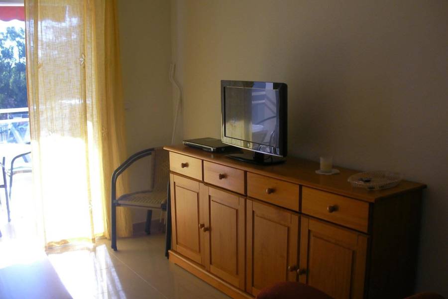 Återförsäljning / Strand - A - Guardamar del Segura - Puerto Deportivo