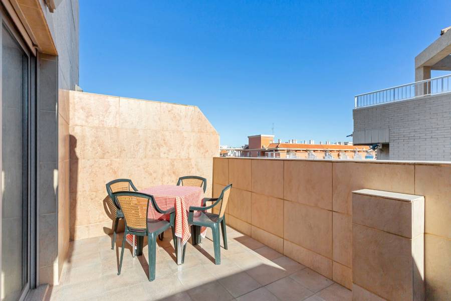 Пляж / Перепродажа - Apartment - Torrevieja - La Mata