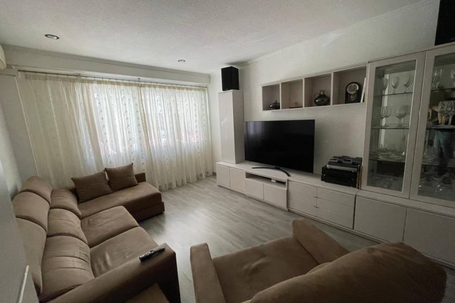 Återförsäljning / Strand - F - Novelda - CENTRO