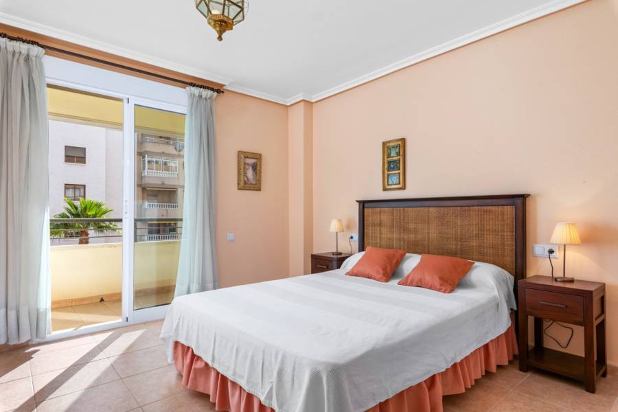 Пляж / Перепродажа - Apartment - Torrevieja - Center