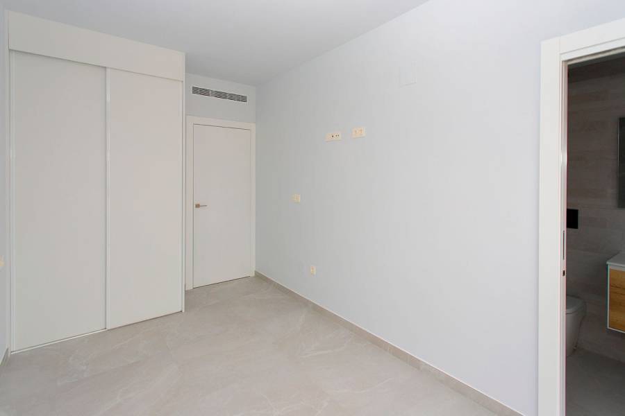 Beach/Resale - Apartment - Torrevieja - Playa del Cura